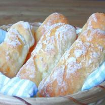Güldane Altekrüger: Abnehmen mit Brot und Kuchen 