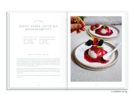 Eileen Pesarini (Lini's Bites), PAPERISH Verlag GmbH: NATURAL SWEETS – das Backbuch 