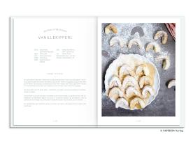 Eileen Pesarini (Lini's Bites), PAPERISH Verlag GmbH: NATURAL SWEETS – das Backbuch 